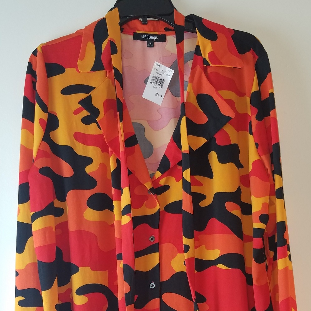 Long sleeve button down shirt with belt